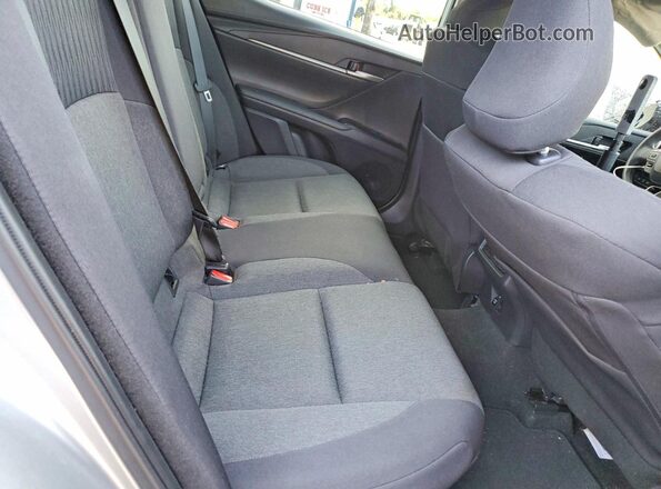 4T1DAACK3SU501991 2025 TOYOTA CAMRY Silver Вид задніх сидінь