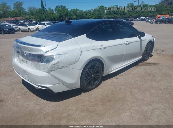 4T1DAACK3TU211090 2026 TOYOTA CAMRY Белый Задняя правая четверть
