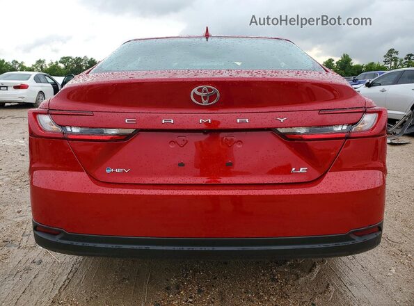 4T1DAACK3TU261858 2026 TOYOTA CAMRY Красный Вид сзади