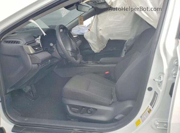 4T1DAACK4SU625137 2025 TOYOTA CAMRY White Vista interior delantera