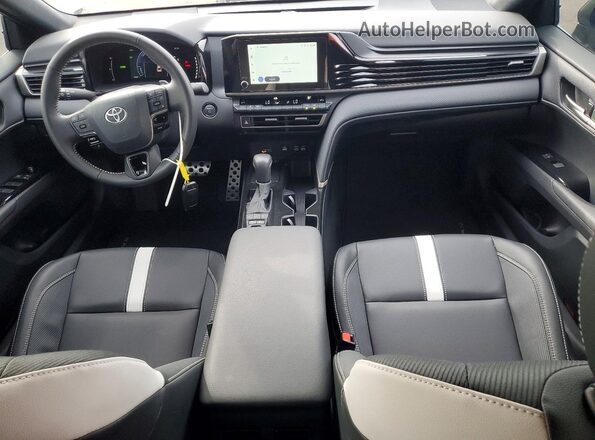 4T1DAACK4TU669429 2026 TOYOTA CAMRY Silver Вид панелі приладів