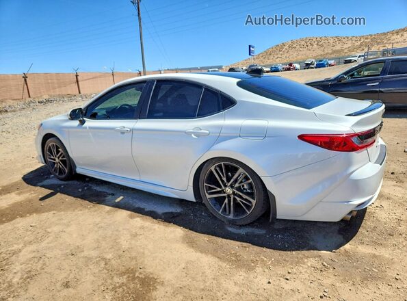 4T1DAACK5SU064947 2025 TOYOTA CAMRY White უკანა მარცხენა