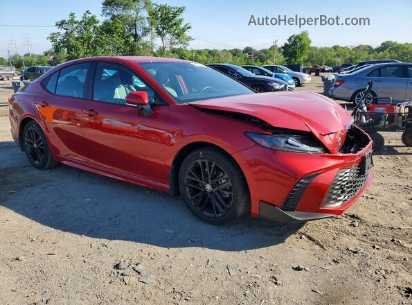 4T1DAACK6SU198513 2025 TOYOTA CAMRY Красный Передняя правая четверть