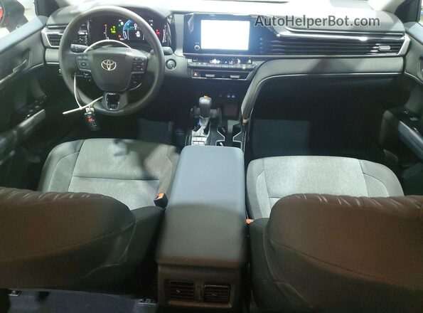 4T1DAACK6TU264365 2026 TOYOTA CAMRY Красный Вид панели приборов