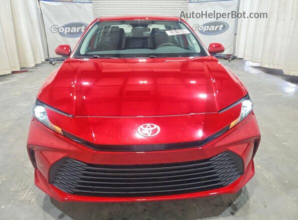 4T1DAACK6TU264365 2026 TOYOTA CAMRY Красный Вид спереди