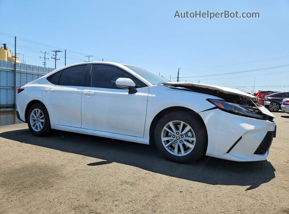 4T1DAACK6TU273728 2026 TOYOTA CAMRY Белый Передняя правая четверть