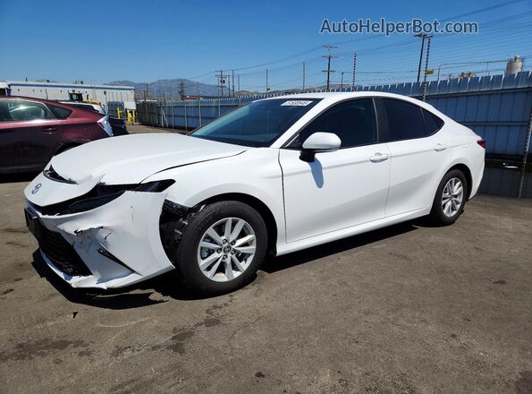 4T1DAACK6TU273728 2026 TOYOTA CAMRY Белый Передняя левая четверть