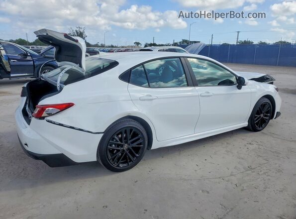 4T1DAACK7TU234338 2026 TOYOTA CAMRY Белый Задняя правая четверть
