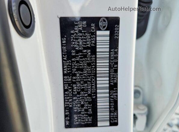 4T1DAACK7TU245386 2026 TOYOTA LE White Vista del compartimento del motor