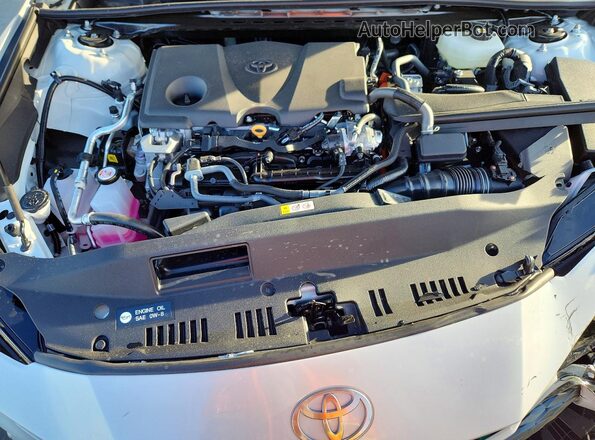 4T1DAACK7TU262883 2026 TOYOTA LE White Vista interior trasera