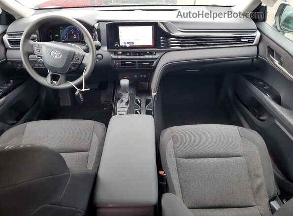 4T1DAACK8TU211764 2026 TOYOTA LE Silver Vista del salpicadero