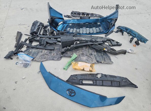 4T1DAACKXSU065589 2025 TOYOTA CAMRY Бирюзовый Вид подкапотного пространства