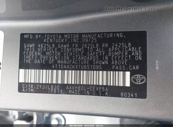 4T1DAACKXTU651095 2026 TOYOTA CAMRY Gray Widok komory silnika