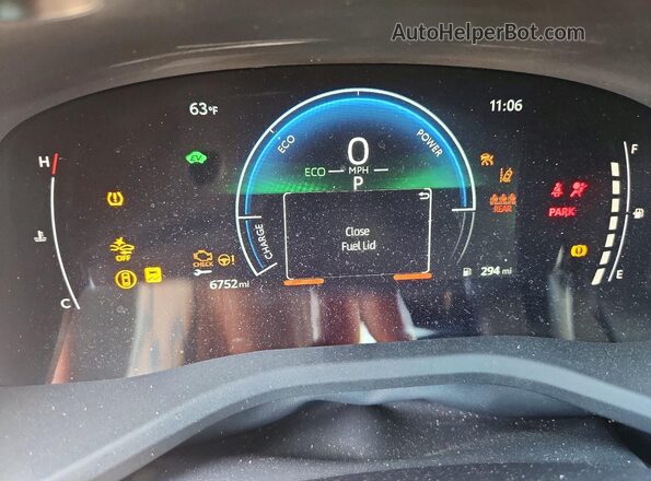 4T1DAACKXTU677955 2026 TOYOTA CAMRY White Instrument cluster view