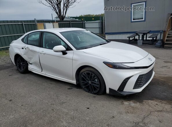 4T1DAACKXTU696716 2026 TOYOTA CAMRY White 