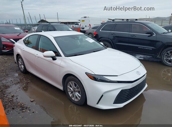 4T1DAACKXTU701106 2026 TOYOTA CAMRY White Rear interior view