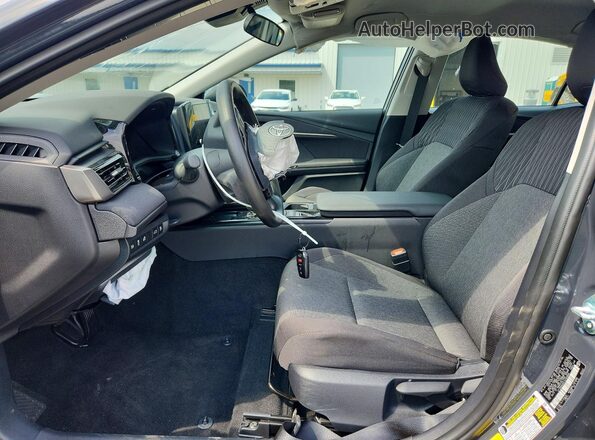4T1DAACKXTU703986 2026 TOYOTA CAMRY Black Front interior view