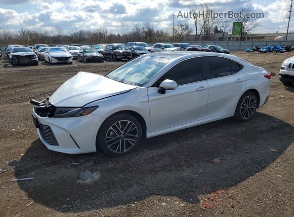 4T1DBADK9TU542882 2026 TOYOTA LE Белый Передняя левая четверть