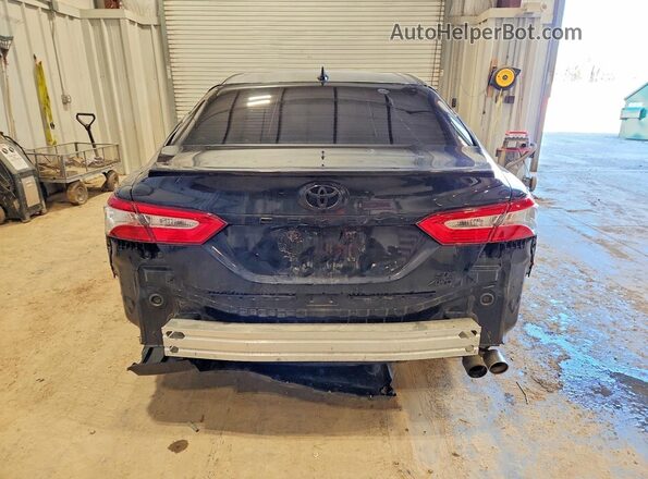 4T1G11BK8LU005679 2020 TOYOTA CAMRY Black Widok z tyłu