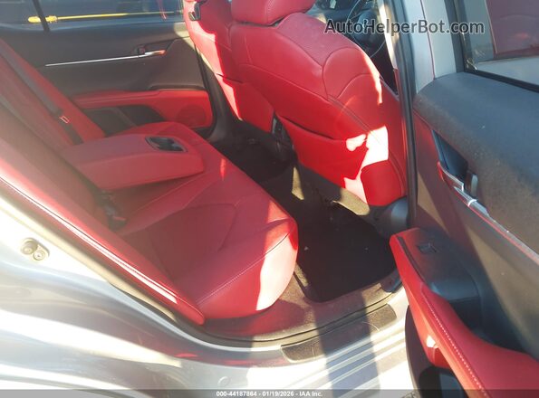 4T1K61AK7MU424945 2021 TOYOTA CAMRY Серебряный Вид наклейки с VIN-кодом