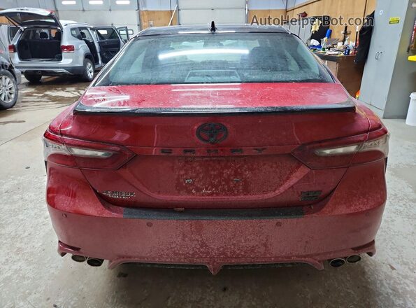 4T1K61BK1PU075915 2023 TOYOTA CAMRY Красный Вид сзади