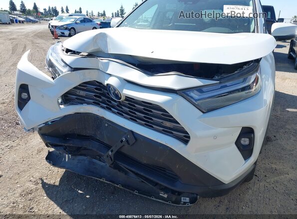4T3D6RFV2NU078872 2022 TOYOTA LIMITED White Front view
