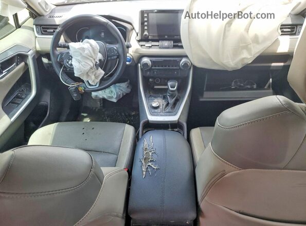 4T3DWRFV8LU010508 2020 TOYOTA RAV4 Черный Вид панели приборов