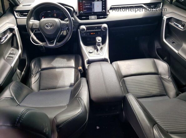 4T3E6RFV8MU007033 2021 TOYOTA RAV4 Silver წინა პანელის ხედი