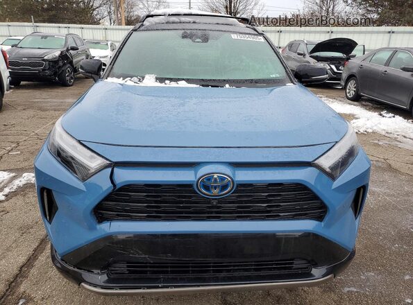 4T3E6RFV8NU071090 2022 TOYOTA RAV4 Blue Widok z przodu