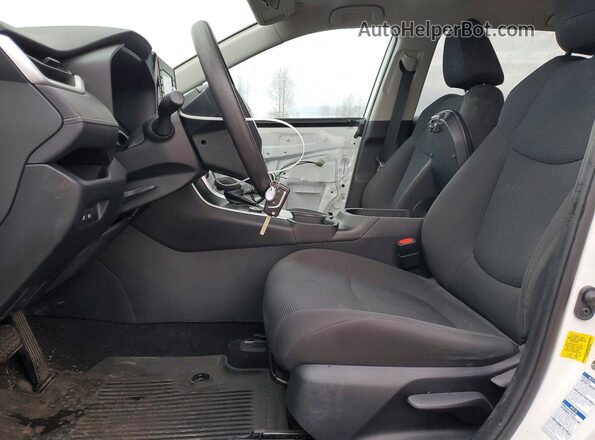 4T3M6RFV7MU015880 2021 TOYOTA RAV4 Белый Вид салона спереди