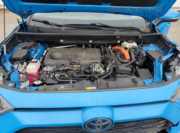 4T3MWRFV8LU002599 2020 TOYOTA RAV4 Blue Widok komory silnika
