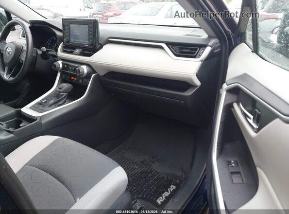 4T3R6RFV3MU008592 2021 TOYOTA LE Blue Widok wnętrza z przodu
