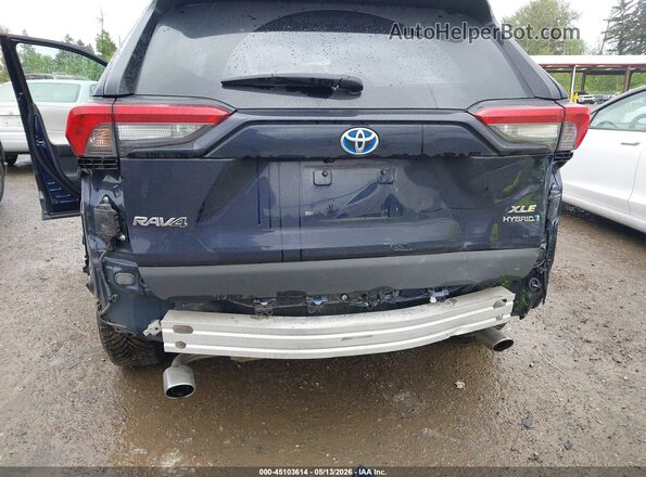 4T3R6RFV3MU008592 2021 TOYOTA LE Blue Widok z przodu