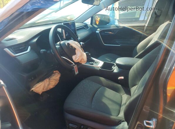 4T3RWRFV1RU145635 2024 TOYOTA RAV4 Gray წინა სალონის ხედი