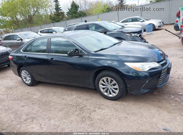 4T4BF1FK2GR537026 2016 TOYOTA LE Серый Вид задней части салона