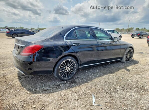 W1KWF8DB7MR646792 2021 MERCEDES-BENZ C Black Передня права чверть
