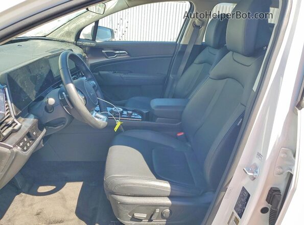 KNDPVCDG3S7217903 2025 KIA SPORTAGE Белый Вид панели приборов