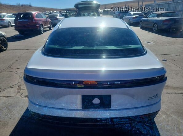 50EA1TEAXSA009107 2025 LUCID AIR White Vista trasera