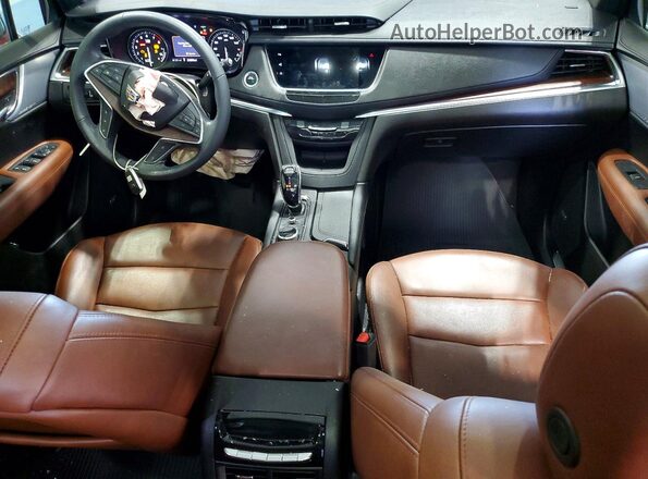 1GYKNCRS9RZ703227 2024 CADILLAC XT5 Красный Вид щитка приборов