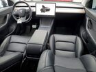 2022 Tesla Model Y Black vin: 7SAYGDEF9NF366571