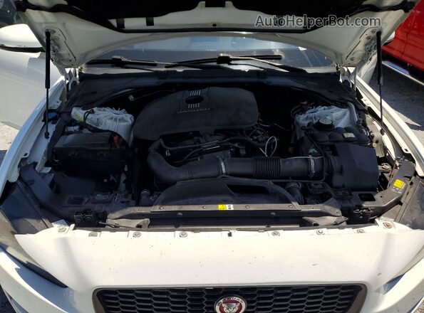 SAJAD4BG6HA953779 2017 JAGUAR XF White Widok komory silnika