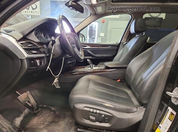 5UXKR0C51G0P27730 2016 BMW X5 Черный Вид панели приборов