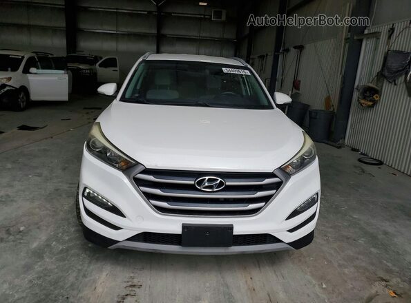 KM8J33AL5JU771016 2018 HYUNDAI TUCSON Белый Вид сзади