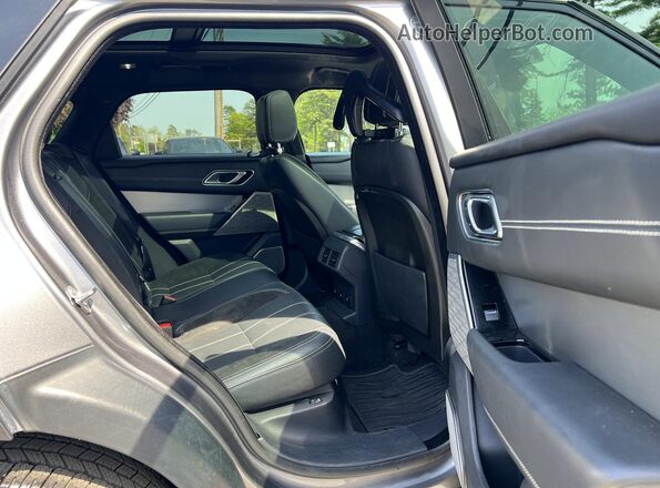 SALYL2RN5JA736943 2018 LAND ROVER RANGE ROVER Серый Вид салона спереди