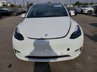 2024 Tesla Model Y White vin: 7SAYGDED1RF193049