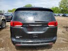 2018 Chrysler Pacifica Touring L Black vin: 2C4RC1BG0JR290441