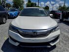 2017 Honda Accord Sport Special Edition Белый vin: 1HGCR2F16HA231331