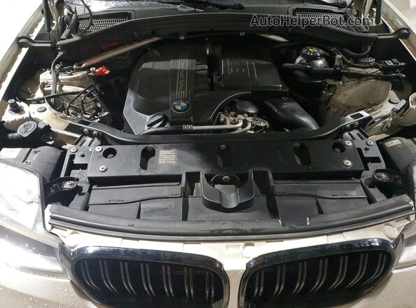 5UXWX7C56H0U42815 2017 BMW X3 Белый Вид наклейки с VIN-кодом