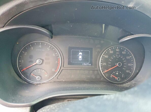 KNAGT4L32G5087431 2016 KIA OPTIMA White Widok tylnych siedzeń