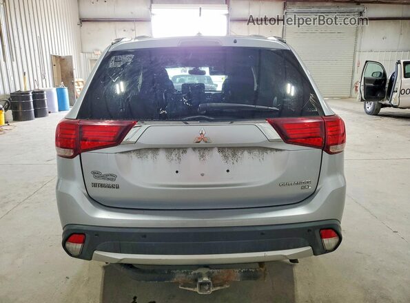JA4AZ3A38GZ012143 2016 MITSUBISHI OUTLANDER Серебряный Вид салона спереди